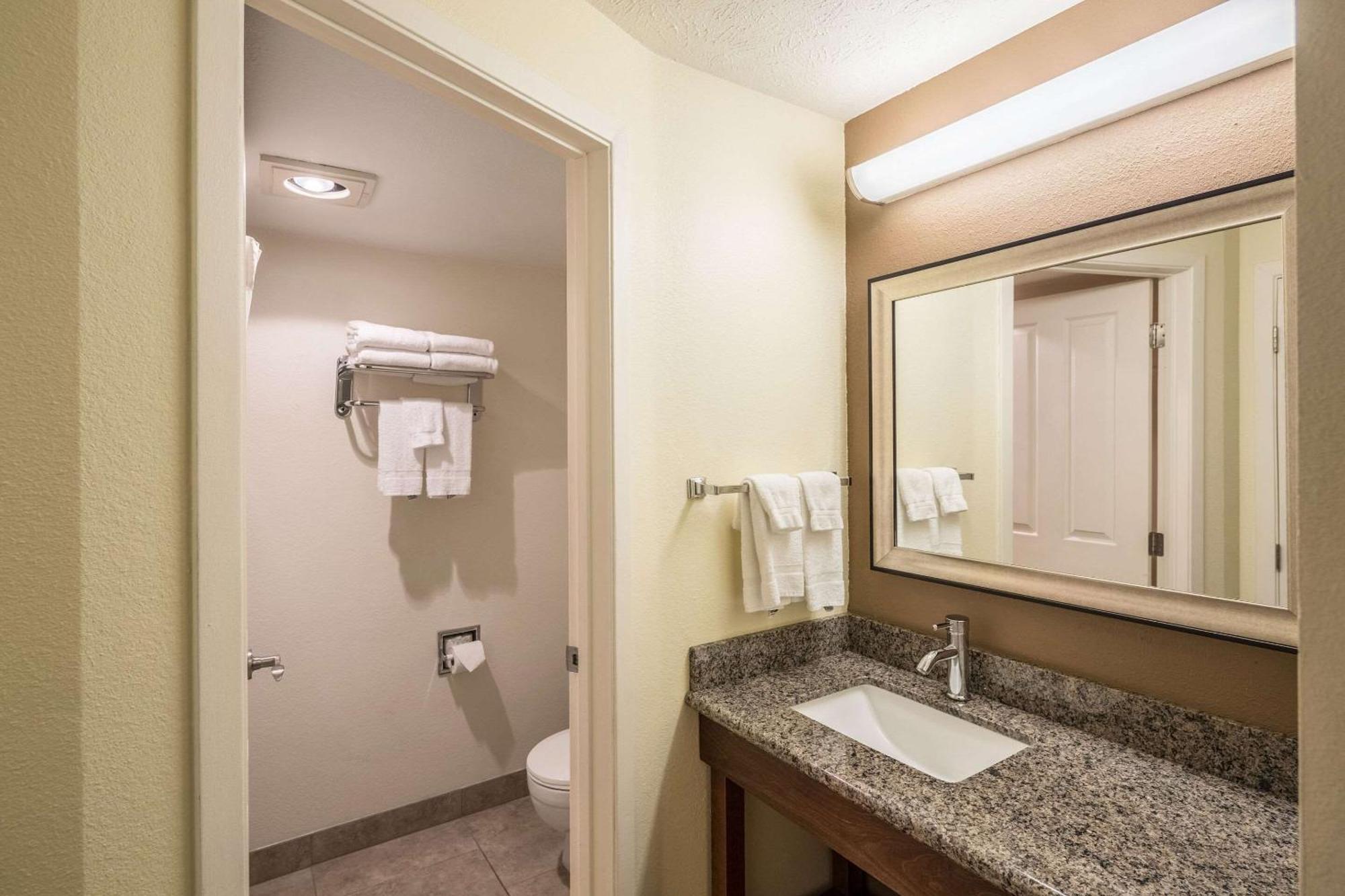 Quality Inn & Suites Coeur D'Alene Exterior foto